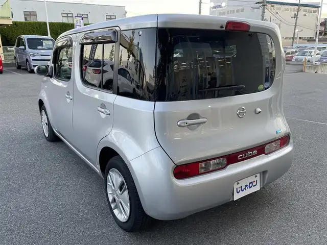 日産 キューブ