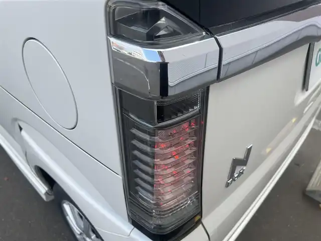 ホンダ Ｎ ＢＯＸ カスタム G ターボ Lパッケージ 秋田県 2017(平29)年 12.7万km プレミアムホワイトパールⅡ 社外ナビ/４WD/スマートキー/両側パワスラ/ターボ/フルセグ/前席シートヒーター/社外アルミ/社外フロアマット/ETC/ステアリングスイッチ/フリップダウンモニター/アイドリングストップ/プッシュスタート/オートライト/オートエアコン/パドルシフト/横滑り防止/純正ドアバイザー/オートエアコン/オートライト/パワーステアリング/パワーウィンドウ/電動格納ウィンカーミラー/フルフラットシート/チップアップシート/保証書/取扱説明書/記録簿
