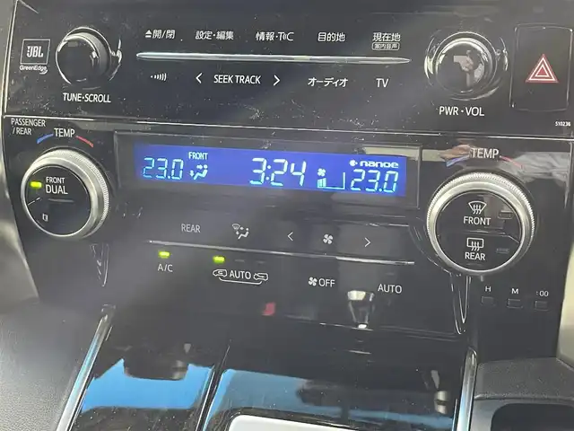 トヨタ ヴェルファイア Z Aエディション ゴールデンアイズ 滋賀県 2017(平29)年 3.7万km ホワイトパールクリスタルシャイン 禁煙車/純正ナビ/（CD/DVD/SD/AUX/VTR/Bluetooth/フルセグTV）/パノラミックビューモニター/純正フリップダウンモニター/ミラー型ドライブレコーダー/ビルトインETC/JBLプレミアムサウンド/両側電動スライドドア/パワーバックドア/電動パーキングブレーキ/オートホールドブレーキ/レーダー探知機/クリアランスソナー/インテリジェントクリアランスソナー/革巻きステアリング/レーダークルーズコントロール/ステアリングリモコン/LEDヘッドライト/フォグランプ/オートヘッドライト/ハーフレザーシート/純正アルミホイール/純正フロアマット/オートリトラーミラー/スペアキー1本