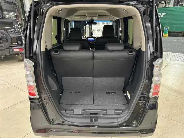 ホンダ Ｎ ＢＯＸ G ターボ Lパッケージ 東京都 2016(平28)年 10.6万km スマートブラック 純正ディーラーナビ/(VXM-164CSi)/(CD/ワンセグTV/ipod/BT/SD/USB)/両側パワースライドドア/横滑り防止/衝突被害軽減ブレーキ/電動格納ウインカーミラー/ドアバイザー/オートライト/LEDライト/クルーズコントロール/革巻きステアリング/ステアリングスイッチ/パドルシフト/ETC/前方ドライブレコーダー/純正フロアマット/レザー調シートカバー/後席テーブル/後席サンシェード/ISOFIX/リアプライバシーガラス/ドアハンドルプロテクター/W+サイドSRS&ABS