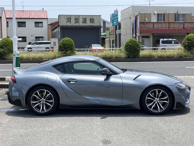 トヨタ スープラ SZ－R 三重県 2021(令3)年 6.1万km グレー ♪車検R8年7月1日/♪Toyota Supra Safety/ ・プリクラッシュセーフティ(PCS)/ ・レーンディパーチャーアラート(LDA)/ ・ブラインドスポットモニター(BSM)/♪JBLサウンド/ヘッドアップディスプレイ/純正ナビ/ ・フルセグ・BTオーディオ/ ・Apple Car Play/バックカメラ/レーダークルーズコントロール/スマートキー×2/プッシュスタート/ハーフレザーシート/前席シートヒーター/前席パワーシート(運転席メモリ付き)/LEDヘッドライト/オートライト/オートワイパー/クリアランスソナー/レーダー探知機/ドライブレコーダー/純正18インチAW/革巻ステアリング/ステアリングスイッチ/アイドリングストップ/ウィンカーミラー/フロアマット/サイド/カーテンエアバック