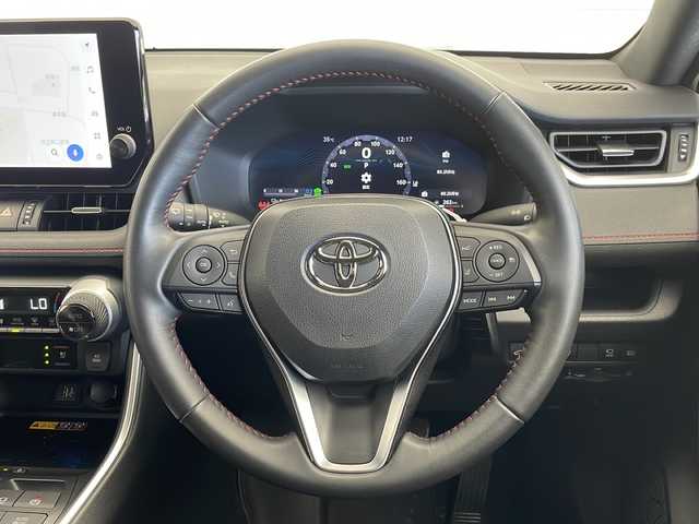 トヨタ ＲＡＶ４ ＰＨＶ Z 愛知県 2023(令5)年 0.8万km プラチナホワイトパールマイカ 衝突軽減システム/純正10型ディズプレイオーディオ　ナビ機能あり/レーダークルーズコントロール/シートヒーター/エアシート/フルセグ/Bluetooth/バックカメラ/電動リアゲート/ルーフレール/パワーシート/ヘッドアップディスプレイ/コーナーセンサー/純正アルミホイール/ETC2.0/ブラインドスポットモニター/LEDヘッドライト/ステアリングヒーター/インテリジェントミラー/オートマチックハイビーム/置くだけ充電機/ドライブレコーダー/ステアリングスイッチ/スマートキー/プッシュスタート
