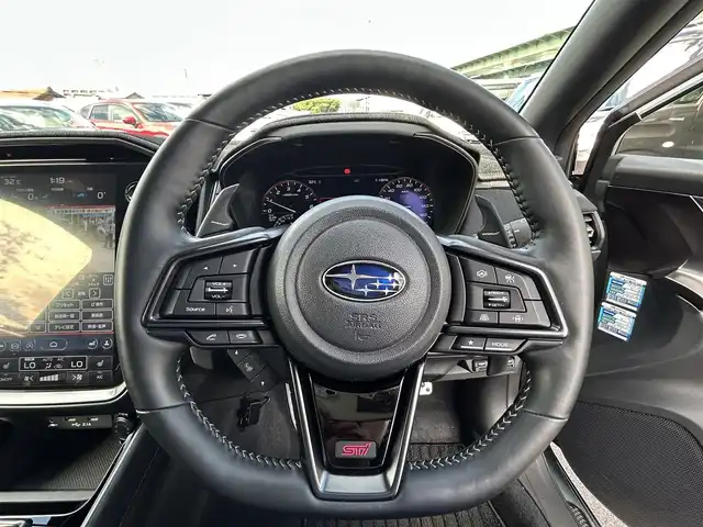 スバル レヴォーグ STIスポーツシャープ 愛知県 2023(令5)年 4.2万km 青 500台限定/４WD/純正11.6インチナビ/フルセグTV/バックカメラ/ビルトインETC/全車速追従機能付クルーズコントロール/コーナーセンサー/アイドリングストップ/アイサイトセイフティプラス/ターボ/LEDヘッドランプ/LEDフロントフォグランプ/純正19インチAW/革巻きステアリング/パドルシフト/ブラック合皮/ウルトラスエードコンビシート/シートヒーター/パワーシート/禁煙車