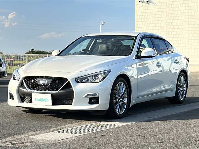 日産 スカイライン GT タイプP 香川県 2020(令2)年 3万km ブリリアントホワイトパール 純正NISSAN　Connectナビ/フルセグテレビ/アラウンドビューモニター/ドライブレコーダー/運転席/助手席パワーシート/レザーシート/運転席/助手席シートヒーター/前後コーナーセンサー/ETC