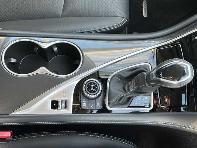 日産 スカイライン GT タイプP 香川県 2020(令2)年 3万km ブリリアントホワイトパール 純正NISSAN　Connectナビ/フルセグテレビ/アラウンドビューモニター/ドライブレコーダー/運転席/助手席パワーシート/レザーシート/運転席/助手席シートヒーター/前後コーナーセンサー/ETC