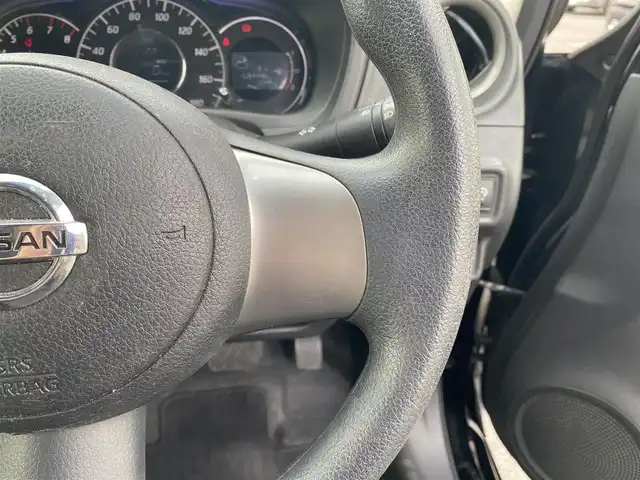 日産 ノート X DIG－S 福岡県 2013(平25)年 10.6万km スーパーブラック ・スーパーチャージャー/・純正ナビ ”MM312D-W”/ワンセグTV/CD/AUX/ipod/SD/・スマートキー/・純正14インチAW/・ドアバイザー/・ETC/・シートリフター/・ECOモード/・保証書/取扱説明書/・スペアキー