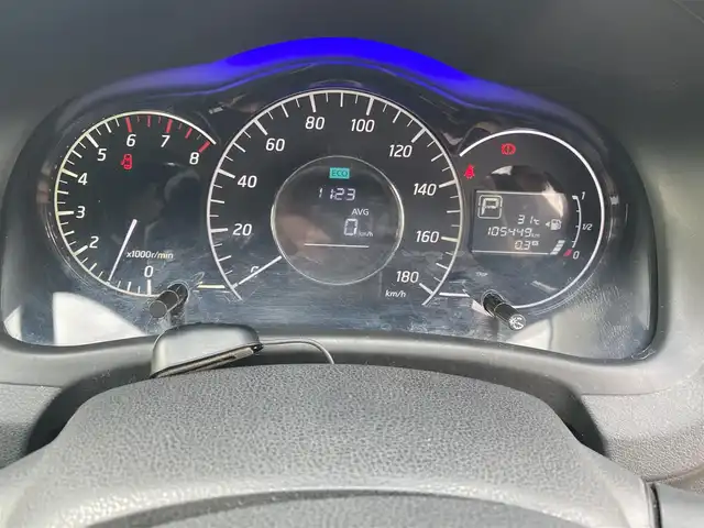 日産 ノート X DIG－S 福岡県 2013(平25)年 10.6万km スーパーブラック ・スーパーチャージャー/・純正ナビ ”MM312D-W”/ワンセグTV/CD/AUX/ipod/SD/・スマートキー/・純正14インチAW/・ドアバイザー/・ETC/・シートリフター/・ECOモード/・保証書/取扱説明書/・スペアキー