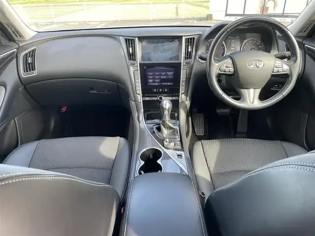 日産 スカイライン ハイブリッド 350GT 鳥取県 2015(平27)年 4万km クリスタルホワイトパール 純正ナビ/フルセグ/DVD/CD/BT/USB/アラウンドビューモニター/ビルトインETC/ハーフレザーシート/前席パワーシート/クルーズコントロール/純正17インチアルミホイール/プッシュエンジンスタート/LEDヘットライト/オートライト/フロアマット/スペアキーｘ１/保証書/取扱説明書
