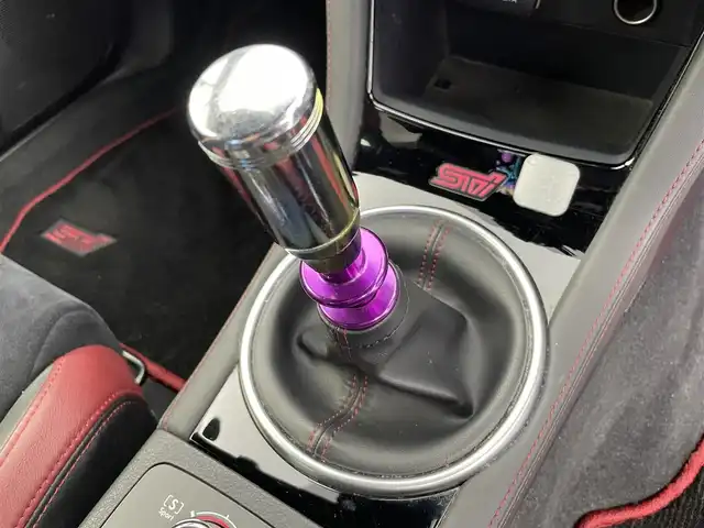 スバル ＷＲＸ ＳＴＩ STI 富山県 2019(令1)年 7.6万km WRブルーパール ワンオーナー/4WD/純正ナビ【KXM-H803】/（AM/FM/CD/DVD/SD/USB/BT）/フルセグTV/バック/サイドカメラ/HKSターボタイマー/純正大型リヤスポイラー/純正ブレーキキャリパー/純正１８インチAW/SUPERCAT　A52/トランクサブウーファー/純正デジタルインナーミラー/ナンバーステー/暗証コード式キーレスエントリー/スバルリヤビークルディテクション/ハイビームアシスト/LEDヘッドライト/ハーフレザーシート/前席シートヒーター/ETC/ドライブレコーダー/スマートキー×２/プッシュスタート/純正フロアマット/取扱説明書/保証書