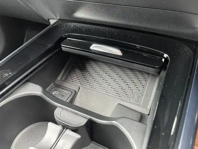 メルセデス・ベンツ Ｂ２００ｄ AMGライン 栃木県 2020(令2)年 3.7万km コスモスブラック レーダーセーフティパッケージ/ナビ/フルセグTV/バックカメラ/ETC/キーレスゴー/パークトロニック/ブレーキアシスト/ブラインドスポット/レーンキープ/ACC/ワイヤレスチャージ/ドアバイザー/ドライブレコーダー/ハーフレザー/パワーシート/シートヒーター