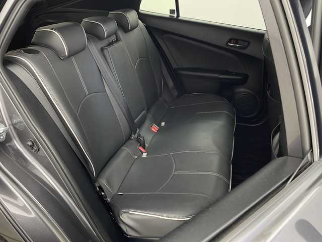 トヨタ プリウス A ツーリングセレクション 兵庫県 2016(平28)年 4.4万km グレーメタリック ・モデリスタエアロ/・トヨタセーフティーセンス/・プリクラッシュセーフティ/・レーンディバチャーアラート/・クリアランスソナー/・ふらつき警報/・ブラインドスポットモニター/・ヘッドアップディスプレイ/・パーキングアシスト/・レーダークルーズコントロール/・オートマチックハイビーム/・アルパイン製9インチナビ＆フルセグ＆BT＆DVD/・バックカメラ/・LEDライト/・LEDフォグランプ/・オートライト/・前席シートヒーター/・ビルトインETC/・スマートキー/・プッシュスタート/・合皮シート/・フロアマット/・革調シートカバー