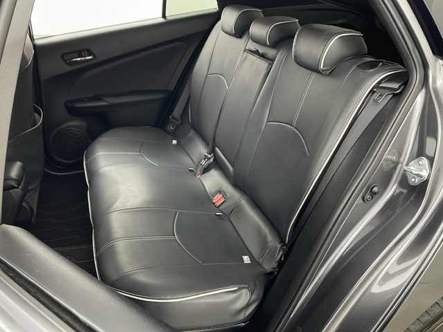 トヨタ プリウス A ツーリングセレクション 兵庫県 2016(平28)年 4.4万km グレーメタリック ・モデリスタエアロ/・トヨタセーフティーセンス/・プリクラッシュセーフティ/・レーンディバチャーアラート/・クリアランスソナー/・ふらつき警報/・ブラインドスポットモニター/・ヘッドアップディスプレイ/・パーキングアシスト/・レーダークルーズコントロール/・オートマチックハイビーム/・アルパイン製9インチナビ＆フルセグ＆BT＆DVD/・バックカメラ/・LEDライト/・LEDフォグランプ/・オートライト/・前席シートヒーター/・ビルトインETC/・スマートキー/・プッシュスタート/・合皮シート/・フロアマット/・革調シートカバー