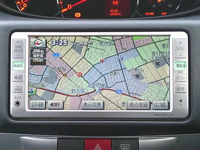 ダイハツ ムーヴ カスタム X 埼玉県 2008(平20)年 6.1万km ブライトシルバーメタリック ・ディーラー点検記録簿複数有り/・純正ナビ（DVD/ワンセグテレビ）/・ETC/・スマートキー/・スペアキー×１/・HIDヘッドライト/・電動格納ミラー/・ウィンカーミラー/・純正フロアマット/・純正ドアバイザー/・純正14インチアルミホイール/・取扱説明書