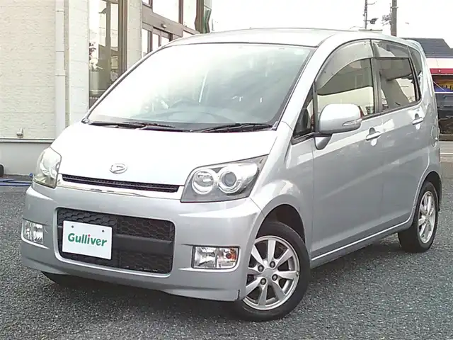 ダイハツ ムーヴ カスタム X 埼玉県 2008(平20)年 6.1万km ブライトシルバーメタリック ・ディーラー点検記録簿複数有り/・純正ナビ（DVD/ワンセグテレビ）/・ETC/・スマートキー/・スペアキー×１/・HIDヘッドライト/・電動格納ミラー/・ウィンカーミラー/・純正フロアマット/・純正ドアバイザー/・純正14インチアルミホイール/・取扱説明書