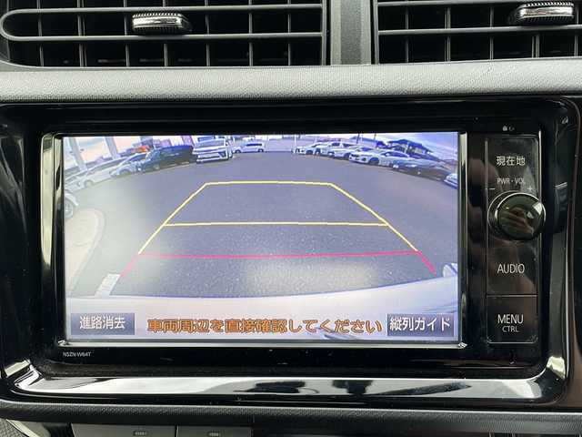 トヨタ アクア G 佐賀県 2015(平27)年 6.5万km ライムホワイトパールクリスタルシャイン ワンオーナー/純正メモリナビ（型式：NSZN-W64T）/・CD/DVD/Bluetooth/SD/フルセグTV/バックカメラ/純正ビルトインETC/ドライブレコーダー/クルーズコントロール/プッシュスタート/スマートキー×２/ドアバイザー/純正フロアマット/オートライト/保証書