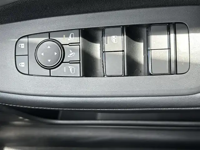 日産 ノート X 長崎県 2023(令5)年 6.8万km ガーネットレッド フルセグテレビ/e-power/クルーズコントロール/ETC/プッシュスタート/ステアリングスイッチ/Bluetooth/全方位カメラ/HDMI/純正ナビ