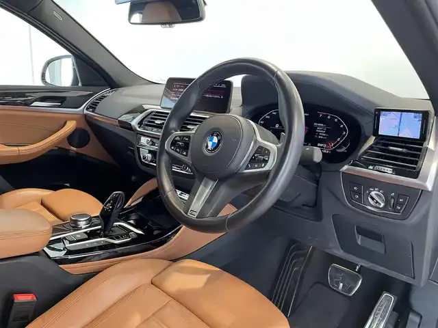ＢＭＷ Ｘ４ M40i 愛知県 2020(令2)年 6.6万km 白 コニャックレザー　/ＨＵＤ　/純正ナビ　/Ｂｌｕｅｔｏｏｔｈ　/フルセグＴＶ　/３６０度カメラ　/ＡＣＣ　/ＬＫＡ　/ＢＳＭ　/シートヒーター　/ワイヤレスチャージ　/ドライブレコーダー　/ミラー型ＥＴＣ　/インテリジェントセーフティ/ミラーリンク/パワーバックドア/プッシュスタート/ウィンカーミラー/アイドリングストップ