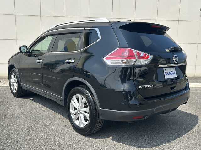 日産 エクストレイル 20Xt エマージェンシーブレーキ 埼玉県 2015(平27)年 11.2万km ダイヤモンドブラック (株)IDOMが運営する【じしゃロン熊谷店】の自社ローン専用車両になりますこちらは現金またはオートローンご利用時の価格です。自社ローンご希望の方は別途その旨お申付け下さい/純正ナビ/（フルセグTV/CD/DVD/AM/FM）/USB/AUX端子/ETC/全方位カメラ/クルーズコントロール/電動リアゲート/前席シートヒーター/ドライブレコーダー/ステアリングスイッチ/純正アルミホイール/純正フロアマット/純正ドアバイザー/スマートキー/プッシュスタート/LEDオートヘッドライト/フォグランプ/電動格納ミラー/車両・ナビ取扱説明書/保証書