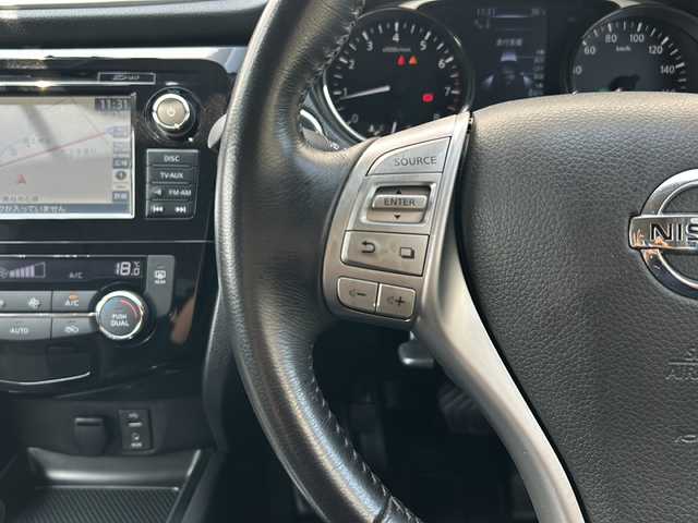 日産 エクストレイル 20Xt エマージェンシーブレーキ 埼玉県 2015(平27)年 11.2万km ダイヤモンドブラック (株)IDOMが運営する【じしゃロン熊谷店】の自社ローン専用車両になりますこちらは現金またはオートローンご利用時の価格です。自社ローンご希望の方は別途その旨お申付け下さい/純正ナビ/（フルセグTV/CD/DVD/AM/FM）/USB/AUX端子/ETC/全方位カメラ/クルーズコントロール/電動リアゲート/前席シートヒーター/ドライブレコーダー/ステアリングスイッチ/純正アルミホイール/純正フロアマット/純正ドアバイザー/スマートキー/プッシュスタート/LEDオートヘッドライト/フォグランプ/電動格納ミラー/車両・ナビ取扱説明書/保証書