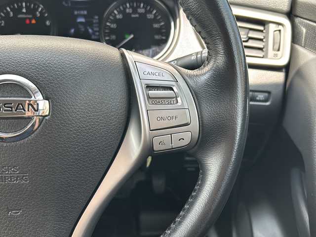 日産 エクストレイル 20Xt エマージェンシーブレーキ 埼玉県 2015(平27)年 11.2万km ダイヤモンドブラック (株)IDOMが運営する【じしゃロン熊谷店】の自社ローン専用車両になりますこちらは現金またはオートローンご利用時の価格です。自社ローンご希望の方は別途その旨お申付け下さい/純正ナビ/（フルセグTV/CD/DVD/AM/FM）/USB/AUX端子/ETC/全方位カメラ/クルーズコントロール/電動リアゲート/前席シートヒーター/ドライブレコーダー/ステアリングスイッチ/純正アルミホイール/純正フロアマット/純正ドアバイザー/スマートキー/プッシュスタート/LEDオートヘッドライト/フォグランプ/電動格納ミラー/車両・ナビ取扱説明書/保証書