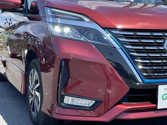 日産 セレナ e－パワー ハイウェイスター V 茨城県 2020(令2)年 6.8万km マルーンレッド 純正ナビ/【iPod・SD・ラジオ・TV・ウォークマン・USB・CD・BT・AUX】/全方位カメラ/ETC/前後コーナーセンサー/レーダークルコン/プロパイロット/BSM/パーキングアシスト/両側パワスラ/後席AAC/ブレーキホールド/フロアマット/純正アルミホイール/電格ミラー/ウインカーミラー/ドアバイザー