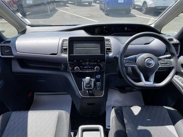 日産 セレナ e－パワー ハイウェイスター V 茨城県 2020(令2)年 6.8万km マルーンレッド 純正ナビ/【iPod・SD・ラジオ・TV・ウォークマン・USB・CD・BT・AUX】/全方位カメラ/ETC/前後コーナーセンサー/レーダークルコン/プロパイロット/BSM/パーキングアシスト/両側パワスラ/後席AAC/ブレーキホールド/フロアマット/純正アルミホイール/電格ミラー/ウインカーミラー/ドアバイザー