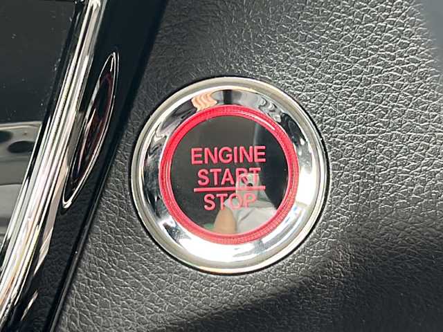 ホンダ ヴェゼル X ホンダセンシング 茨城県 2020(令2)年 3.9万km プラチナホワイトパール ホンダセンシング/Gathersナビ/DVD/CD/SD/USB/iPod/BT/フルセグTV/バックカメラ/クルーズコントロール/LEDヘッドライト/オートライト/純正16インチアルミホイール/純正フロアマット/アイドリングストップ/AAC/スマートキー/ETC/横滑り防止装置/レーンキープアシスト/オートライト/カーテンエアバック/衝突被害軽減システム/禁煙車