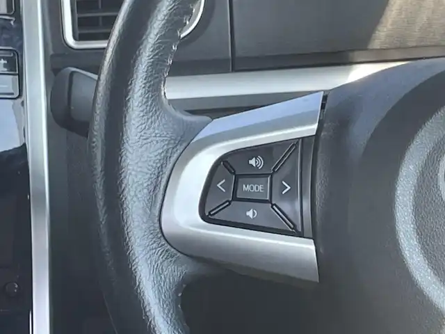 ダイハツ タント カスタムRS トップED LTD SAⅢ 山梨県 2018(平30)年 9.8万km パールホワイトⅢ (株)IDOMが運営する【じしゃロン甲府店】の自社ローン専用車両になります。/こちらは現金またはオートローンご利用時の価格です。自社ローンご希望の方は別途その旨お申付け下さい/スマートアシストIII/スマートキー×２/両側パワースライドドア/全方位カメラ/純正メモリーナビ・フルセグＴＶ/【CD/DVD/SD/BTオーディオ/HDMI/USB】/ステアリングオーディオスイッチ/ETC/LEDヘッドライト/フォグランプ/純正15インチアルミホイール/合皮/ファブリックコンビシート/シートリフター/シートヒーター/保証書・取説・ナビ取説