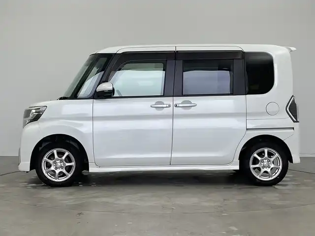 ダイハツ タント カスタムX トップED LTD SAⅢ 新潟県 2018(平30)年 8.3万km パールホワイトⅢ スマートアシストIII/　・衝突回避支援ブレーキ機能/　・衝突警報機能（対車両・対歩行者）/　・車線逸脱警報機能/　・誤発進抑制制御機能/　・先行車発進お知らせ機能/　・オートハイビーム/純正ディーラーOPナビ/フリップダウンモニター/全方位モニター/フルセグTV/Bluetooth/HDMI/ETC/ドライブレコーダー/両側パワースライドドア/オートライト/LEDヘッドライト/コーナーセンサー/ステアリングスイッチ/アイドリングストップ/プッシュスタート