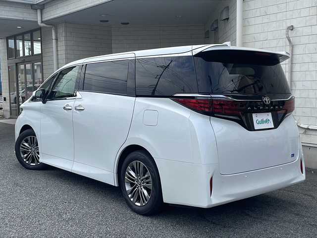 トヨタ アルファード Z 神奈川県 2024(令6)年 0.4万km ホワイトパールクリスタルシャイン ワンオーナー/純正メーカーナビ【Miracast/BT/フルセグTV】/全方位カメラ/サンルーフ/ユニバーサルステップ/フリップダウンモニター/デジタルインナーミラー/トヨタセーフティーセンス/・プリクラッシュセーフティー/・レーダークルーズコントロール/・ロードサインアシスト/・フロントクロストラフィックアラート/・レーンディパーチャーアラート/・レーンチェンジアシスト/・プロアクティブドライビングアシスト/・リヤクロストラフィックアラート/・ブラインドスポットモニター/・後方車両接近告知/・パーキングサポートブレーキ/・リヤカメラディテクション/・安心降車アシスト/・周辺車両接近時サポート/・クリアランスソナー/ヘッドアップディスプレイ/置くだけ充電/メモリー付きパワーシート/電動パーキングブレーキ/オートブレーキホールド/ステアリングヒーター/シートヒーター/エアーシート/ビルトインETC2.0/オートマチックハイビーム/オートライト/オートワイパー/後席サンシェード/横滑り防止装置/盗難防止装置/新車時保証書/スペアキー×１