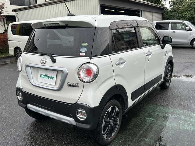 ダイハツ キャスト アクティバ GターボプライムコレSAⅢ 埼玉県 2019(令1)年 5.8万km パールホワイトⅢ スマートアシストIII/純正ナビ/　　CD/DVD/Bluetooth/フルセグTV/iPod/バックカメラ/ハーフレザーシート/運転席、助手席シートヒーター/純正15インチアルミホイール/アイドリングストップ/USBポート/PWRモード/ダウンヒルアシストコントロール/横滑り防止装置/ETC