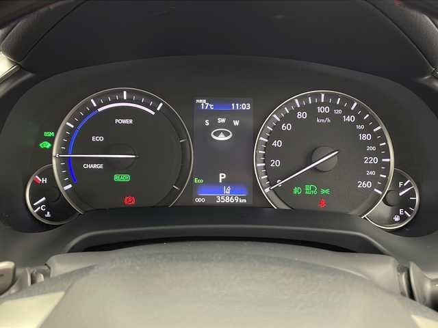 レクサス ＲＸ 450h エレガントツアラー 千葉県 2022(令4)年 3.6万km ソニックチタニウム 純正ナビ/　CD/DVD/Bluetooth/フルセグTV/　Apple car play/Android Auto/サンルーフ/レクサスセーフティシステム/レーダークルーズコントロール/レーンキープアシスト/衝突軽減ブレーキ/クリアランスソナー/ブラインドスポットモニター/ヘッドアップディスプレイ/アラウンドビューモニター/先行車発進警報/ロードサインアシスト/電動パーキング/オートホールド/オートハイビーム/レザーシート/パワーシート/シートメモリー/エアーシート（前席）/シートヒーター（全席）/ステアリングヒーター/パワーバックドア/前後ドラレコ/ビルトインETC2.0/パドルシフト/三眼LEDヘッドライト/フォグランプ/ロールサンシェード/フロアマット