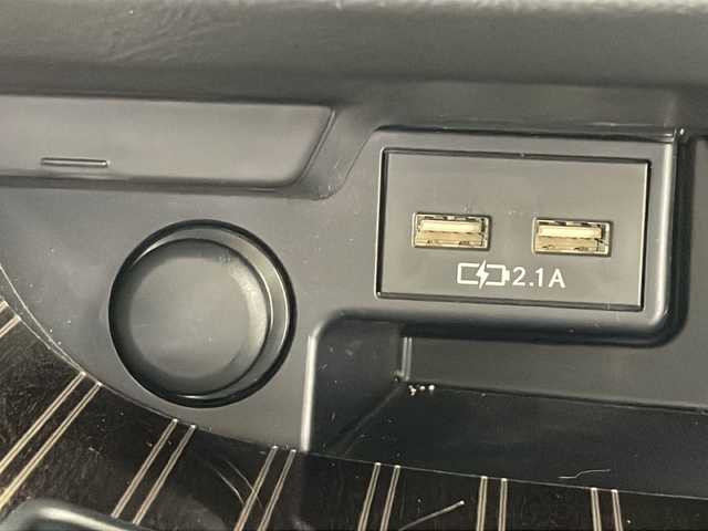 レクサス ＲＸ 450h エレガントツアラー 千葉県 2022(令4)年 3.6万km ソニックチタニウム 純正ナビ/　CD/DVD/Bluetooth/フルセグTV/　Apple car play/Android Auto/サンルーフ/レクサスセーフティシステム/レーダークルーズコントロール/レーンキープアシスト/衝突軽減ブレーキ/クリアランスソナー/ブラインドスポットモニター/ヘッドアップディスプレイ/アラウンドビューモニター/先行車発進警報/ロードサインアシスト/電動パーキング/オートホールド/オートハイビーム/レザーシート/パワーシート/シートメモリー/エアーシート（前席）/シートヒーター（全席）/ステアリングヒーター/パワーバックドア/前後ドラレコ/ビルトインETC2.0/パドルシフト/三眼LEDヘッドライト/フォグランプ/ロールサンシェード/フロアマット