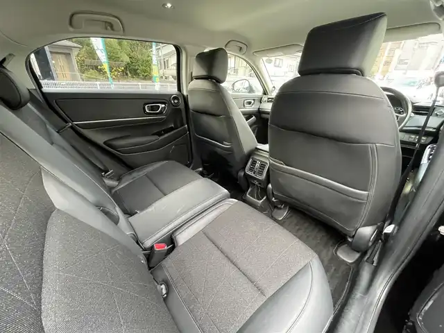 ホンダ ヴェゼル ハイブリッド e:HEV Z 熊本県 2021(令3)年 8.5万km クリスタルブラックパール ワンオーナー/プレミアムオーディオ【10スピーカー】/純正ナビ/【フルセグTV/Bluetooth/USB】/全周囲カメラ/デジタルインナーミラー/レーダークルーズコントロール/ブラインドスポットモニター/シートヒーター/ステアリングヒーター/電子パーキング/オートホールド/オートLEDヘッドライト/純正18インチAW/置くだけ充電/パワーバックドア/ステアリングスイッチ/パドルシフト/前後ドライブレコーダー/ETC2.0/取扱説明書