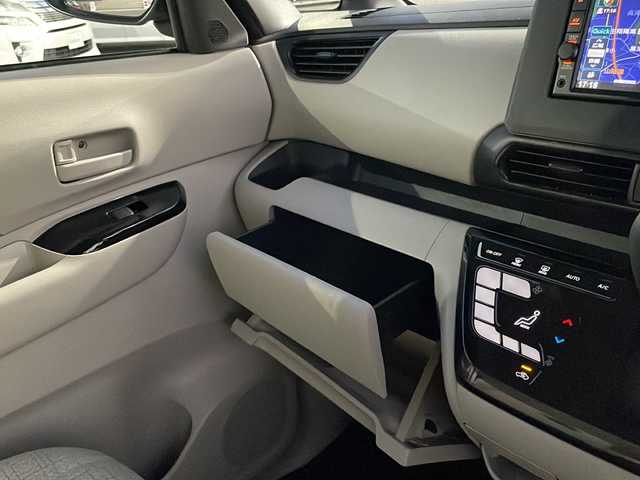 日産 ルークス X 島根県 2021(令3)年 3.6万km スターリングシルバーM 純正SDナビゲーション(MJ118D-W)/フルセグ BT/アラウンドビューカメラ/片側パワースライドドア/左ハンズフリーオートスライドドア/社外前方ドライブレコーダー/ビルトインETC/コーナーセンサー/アイドリングストップ