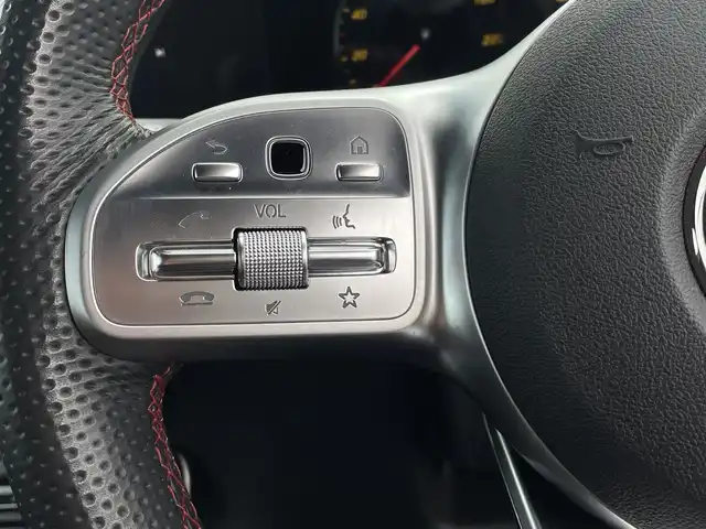 メルセデス・ベンツ ＧＬＢ２００ｄ AMGライン 東京都 2020(令2)年 1.8万km マウンテングレー ワンオーナー/純正ナビ／ＤＴＶ/ハーフレザー/シートヒーター/ＥＴＣ/ＡＣＣ/ＢＳＭ/レーンキープ/アンビエントライト/メモリー付パワーシート/パワーバックドア