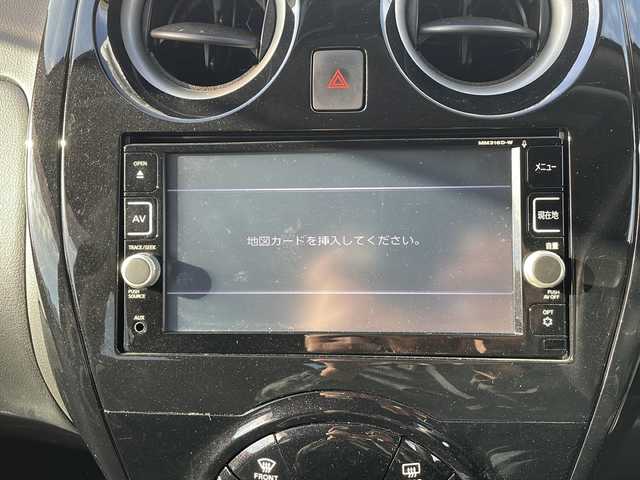 日産 ノート e－パワー X 三重県 2017(平29)年 3万km スーパーブラック 禁煙/純正ナビ/フルセグTV/全方位カメラ/アラウンドビューモニター/デジタルインナーミラー/前方ドラレコ/レーダー探知機/ETC/前後クリアランスソナー/ステアスイッチ/レーンキープアシスト/先行車発進告知/プリクラッシュ/オートライト/電動格納ウィンカーミラー