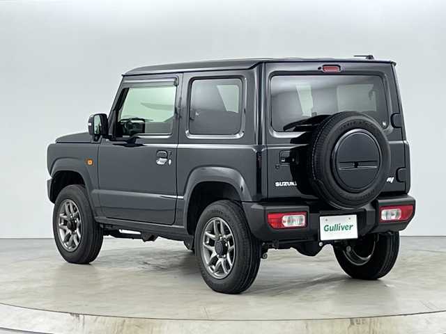 スズキ ジムニー XC 愛知県 2023(令5)年 2.4万km ブルーイッシュブラックパール3 禁煙車/パートタイム4WD（2H/4H/4L）/5速MT/純正8インチナビ/（CD/DVD/Bluetooth/フルセグ/SD/USB）/バックカメラ/スズキセーフティサポート/クルーズコントロール/レーンキープアシスト/デュアルセンサーブレーキサポート/ヒルホールドコントロール/ハイビームアシスト/ETC/レザーシート/D+N席シートヒーター/フルフラットシート/アイドリングストップ/純正16インチホイール/ドアミラーヒーター/LEDヘッドライト/フォグランプ/純正フロアマット/横滑り防止装置/純正サンバイザー/スペアキー