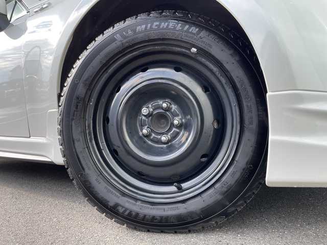 トヨタ ８６ GT 神奈川県 2012(平24)年 5万km サテンホワイトパール ６速ＭＴ　/ＴＲＤエアロ　/ＴＲＤマフラー　/純正ナビＴＶ/（BluRay/DVD/Blutooth/フルセグ）/社外USBポート