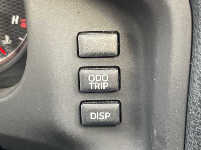 トヨタ ８６ GT 神奈川県 2012(平24)年 5万km サテンホワイトパール ６速ＭＴ　/ＴＲＤエアロ　/ＴＲＤマフラー　/純正ナビＴＶ/（BluRay/DVD/Blutooth/フルセグ）/社外USBポート