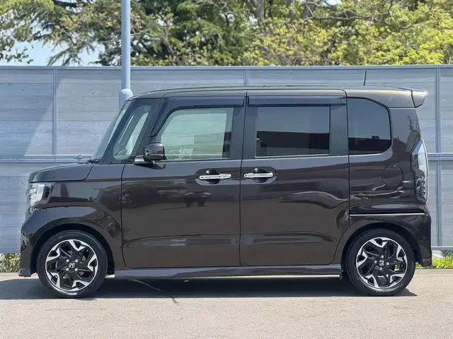 ホンダ Ｎ ＢＯＸ カスタム G EX ターボ ホンダセンシング 三重県 2018(平30)年 7.9万km プレミアムグラマラスブロンズP ホンダセンシング /アイドリングストップ/純正メモリナビ・地デジTV/・DVD/CD/・Bluetooth/バックカメラ/バックソナー/レーダークルーズコントロール/デーンディパーチャーアラート/純正ドライブレコーダー/ビルトインETC/純正15インチアルミホイール/LEDヘッドライト/・オートライト/オートマチックハイビーム/プッシュエンジンスタート/スマートキー×2/新車時保証書/取扱説明書