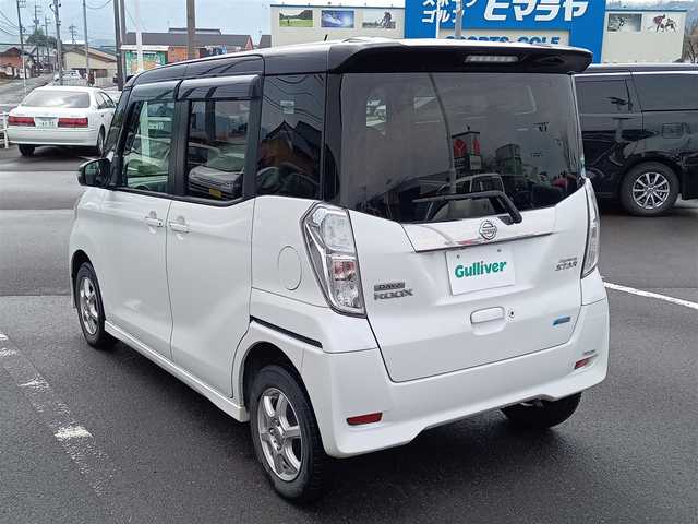 日産 デイズ ルークス HWS X Vセレクション 福井県 2016(平28)年 7.7万km アメジストブラック/シルキーホワイト ワンオーナー車/全方位カメラ/前方ドライブレコーダー/キセノンヘッドライト/Fフォグ/両側パワースライドドア/ETC/純正メモリナビ（CD/DVD/BT/USB/AUX/iPod）/フルセグテレビ/衝突被害軽減システム/横滑り防止装置/盗難防止装置/ダブル＋サイドエアバッグ/アイドリングストップ/純正フロアマット/スマートキー