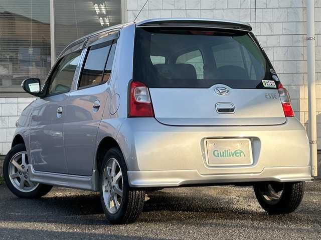 ダイハツ エッセ カスタム 福岡県 2009(平21)年 5万km ブライトシルバーメタリック ５速MT/純正オーディオ/　（CD/AM/FM)/電格ミラー/ドアバイザー/ドアミラースイッチ/ヘッドランプマニュアルレベリングスイッチ/カップホルダー【大型センターコンソールトレイ】/純正アルミホイール14インチ/純正フロアマット/純正ゴムマット/スペアキー×1　/保証書/取扱説明書