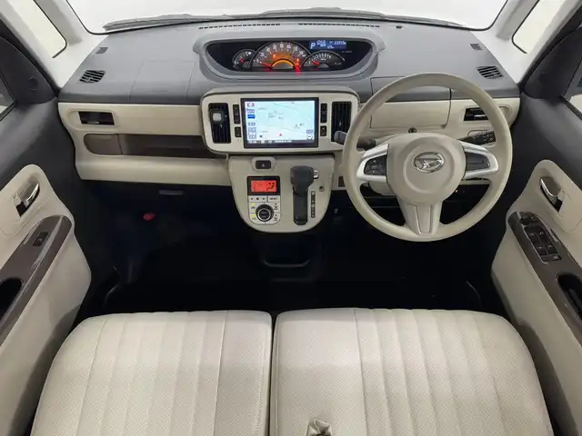 ダイハツ ムーヴ キャンバス G メイクアップ リミテッド　SAⅢ 三重県 2020(令2)年 2.4万km パールホワイトⅢ/ナチュラルベージュマイカメタリック 2トーン ガソリン/FF/インパネCVT/純正 8インチナビ NSZN-X70D/（TV/CD/DVD/iPod/MEMORY MUSIC/SD/Bluetooth/FM/AM/USB/HDMI/ドラレコ）/パノラマモニター/両側パワースライドドア（ワンタッチオープン機能・予約ロック機能付）/ドライブレコーダー 前後（ナビ連動）/ETC/衝突回避支援システム スマートアシスト3/・衝突警報機能（対車両・対歩行者）/・衝突回避支援ブレーキ機能（対車両・対歩行者）/・誤発進抑制制御機能（前方・後方）/・車線逸脱警報機能/・オートハイビーム機能/装備/・【DOP】ダイハツ純正 本革風シートカバー/・オートエアコン/・オートライト/・LEDヘッドランプ（AFS・オートレベリング機能・LEDクリアランスランプ付）/・LEDフロントフォグランプ/・ステアリングスイッチ/・プッシュスタート/・助手席大型シートアンダートレイ/・純正ホイールキャップ＋14インチスチールホイール/・取/ナビ取/・スマートキーx2