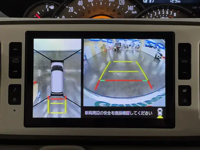 ダイハツ ムーヴ キャンバス G メイクアップ リミテッド　SAⅢ 三重県 2020(令2)年 2.4万km パールホワイトⅢ/ナチュラルベージュマイカメタリック 2トーン ガソリン/FF/インパネCVT/純正 8インチナビ NSZN-X70D/（TV/CD/DVD/iPod/MEMORY MUSIC/SD/Bluetooth/FM/AM/USB/HDMI/ドラレコ）/パノラマモニター/両側パワースライドドア（ワンタッチオープン機能・予約ロック機能付）/ドライブレコーダー 前後（ナビ連動）/ETC/衝突回避支援システム スマートアシスト3/・衝突警報機能（対車両・対歩行者）/・衝突回避支援ブレーキ機能（対車両・対歩行者）/・誤発進抑制制御機能（前方・後方）/・車線逸脱警報機能/・オートハイビーム機能/装備/・【DOP】ダイハツ純正 本革風シートカバー/・オートエアコン/・オートライト/・LEDヘッドランプ（AFS・オートレベリング機能・LEDクリアランスランプ付）/・LEDフロントフォグランプ/・ステアリングスイッチ/・プッシュスタート/・助手席大型シートアンダートレイ/・純正ホイールキャップ＋14インチスチールホイール/・取/ナビ取/・スマートキーx2