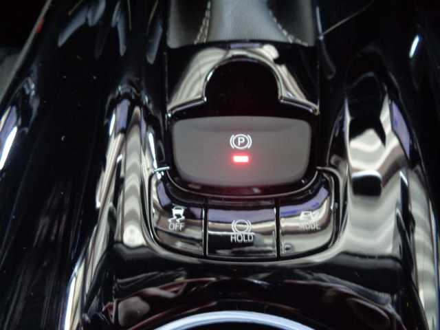 トヨタ Ｃ－ＨＲ S GRスポーツ 鹿児島県 2020(令2)年 2.4万km ブラック/ホワイトパールクリスタルシャイン 2トーン ワンオーナー/GRエアロ、19AW/専用ハーフレザーコンビシート/ディスプレイオーディオ/パノラミックビューカメラ/フルセグ、ブルートゥース/MiraCast、USB/前後ドライブレコーダーZDR025/前席快適温熱シート/LEDヘッドライト、フォグライト/ブラインドスポットモニター/レーダークルーズコントロール/レーンキープシステム/プリクラッシュセーフティ/GRフロアマット/ビルトインETC/WSRS+サイドエアバッグ/人気色2NAブラック/ホワイトパール/プッシュスタート/スマートキー2個あり/取説、マルチメディア取説あり/保証書あり