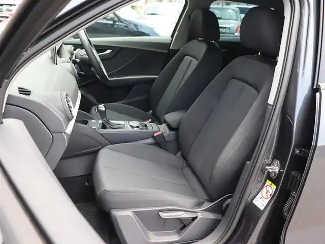 アウディ アウディ Ｑ２ 35TDIアドバンスド 長野県 2022(令4)年 0.7万km マンハッタングレーメタリック ・純正ナビTV/・バックカメラ /・ACC /・衝突軽減ブレーキ /・レーン/サイドアシスト/・バーチャルコックピット /・シートヒーター /・パワーバックドア /・アドバンストキー /・純正17AW /・LEDライト