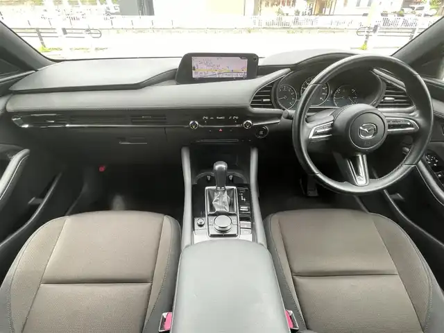マツダ マツダ３ファストバック 15S ツーリング 岐阜県 2020(令2)年 6.6万km ジェットブラックマイカ ワンオーナー/純正SDナビ/(ワンセグテレビ.AM.FM.Bluetooth)/全方位カメラ/クルーズコントロール/衝突軽減ブレーキ/レーンキープアシスト/コーナーセンサー/純正アルミホイール/ドライブレコーダー/ETC/アイドリングストップ/ウィンカーミラー/プッシュスタート/スマートキー/スペアキー/保証書/取扱説明書