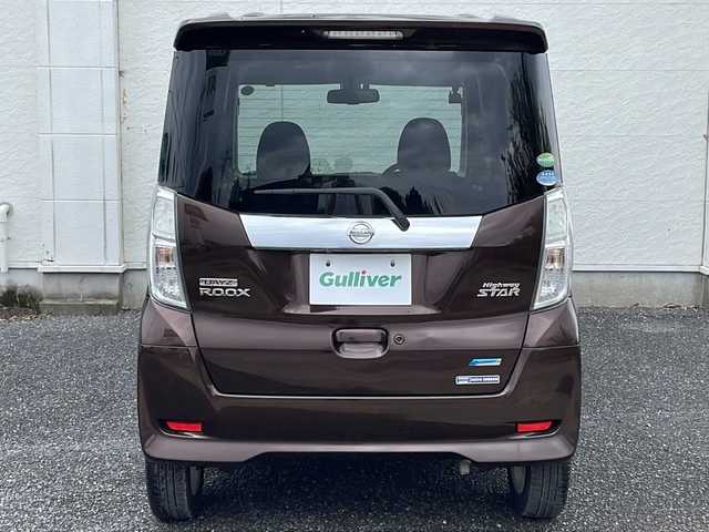 日産 デイズ ルークス ハイウェイスターX 千葉県 2015(平27)年 6.7万km モカブラウンP 純正ナビＭＣ３１４Ｄ－Ｗ　全方位カメラ　ＴＶ　ＤＶＤ　ＣＤ　Ｂｔ　ＥＴＣ　ドラレコ　衝突軽減ブレーキ　パワースライドドア　スマートキー 純正フロアマット　ドアバイザー　１４インチＡＷ　リアスポイラー