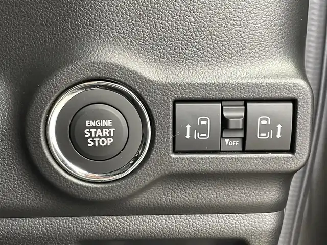 スズキ スペーシア カスタム HYBRID XS ターボ 埼玉県 2024(令6)年 0.9万km スチールシルバーメタリック/ブルーイッシュブラックパール 社外ナビ　バックカメラ　ＨＵＤ　ビルトインＥＴＣ　前後ドライブレコーダー　セーフティサポート　レーダークルーズコントロール　シートヒーター　ステアリングヒーター　サーキュレーター　オートライト　ＬＥＤ